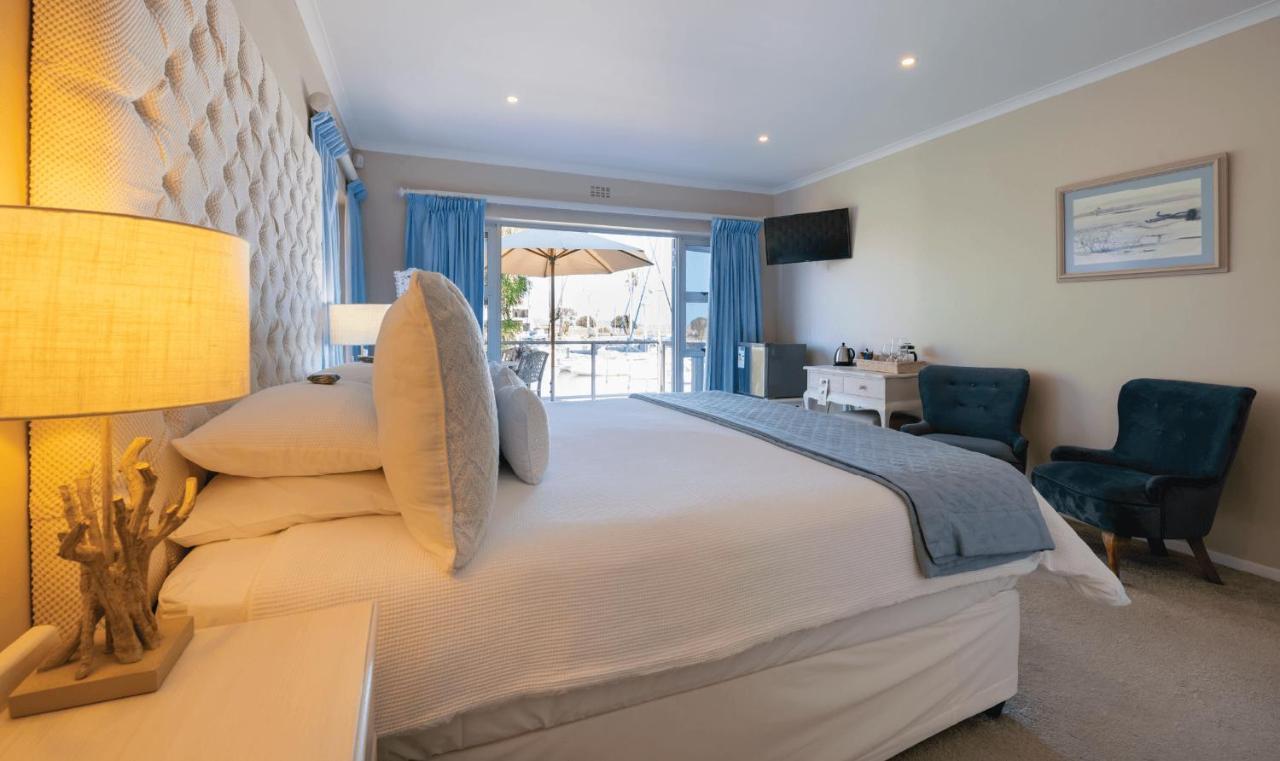 Russells On The Port Hotel Velddrif Ngoại thất bức ảnh