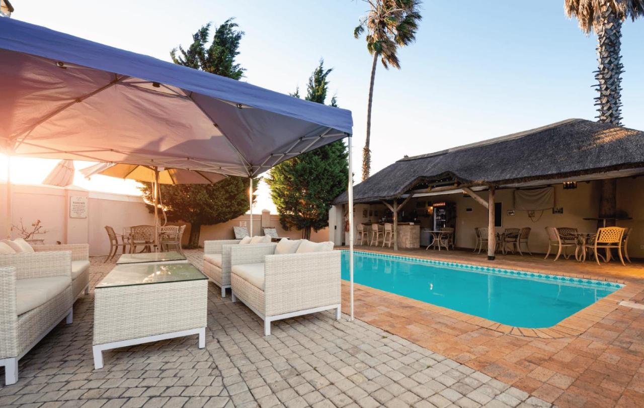 Russells On The Port Hotel Velddrif Ngoại thất bức ảnh