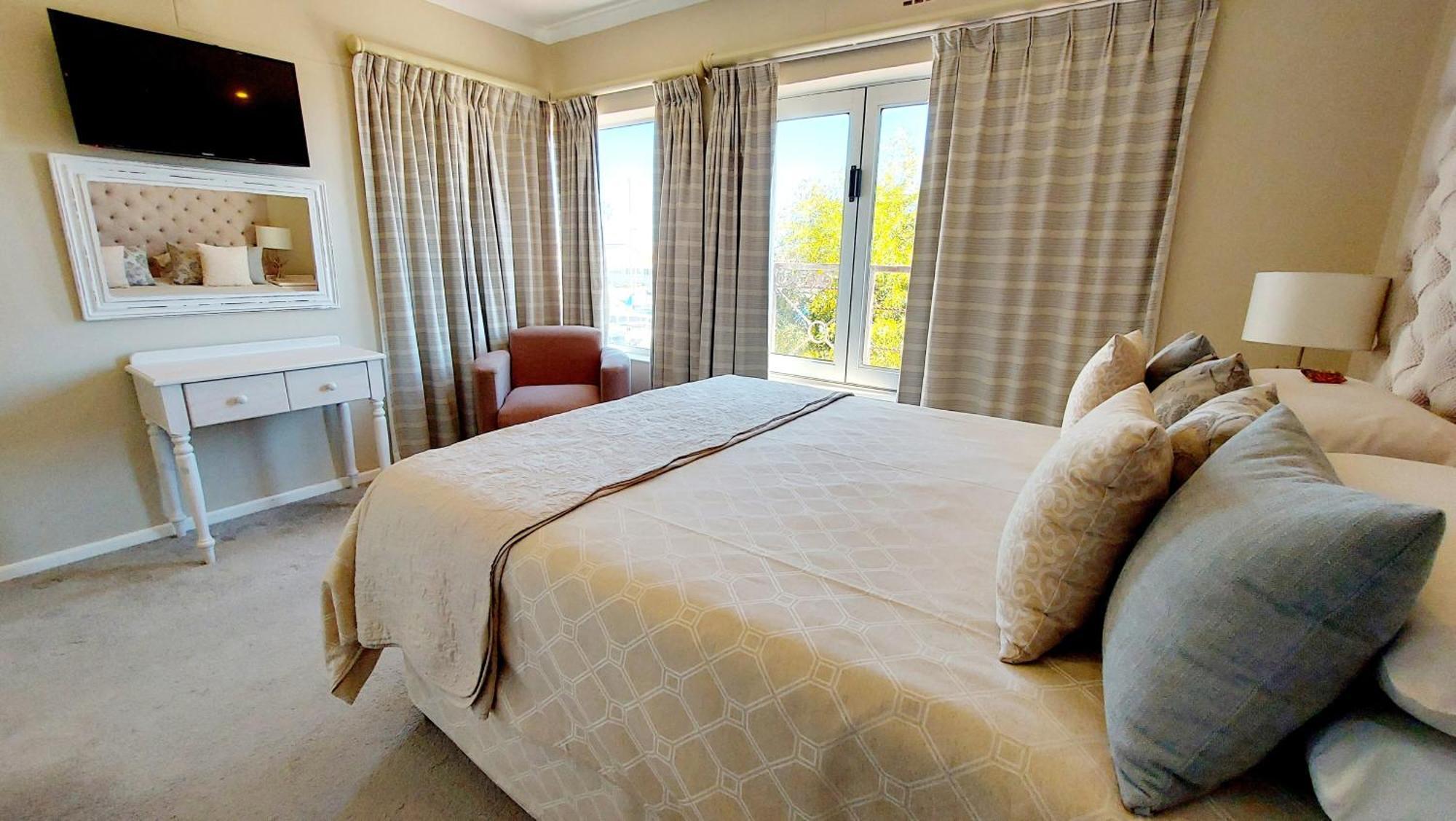 Russells On The Port Hotel Velddrif Ngoại thất bức ảnh