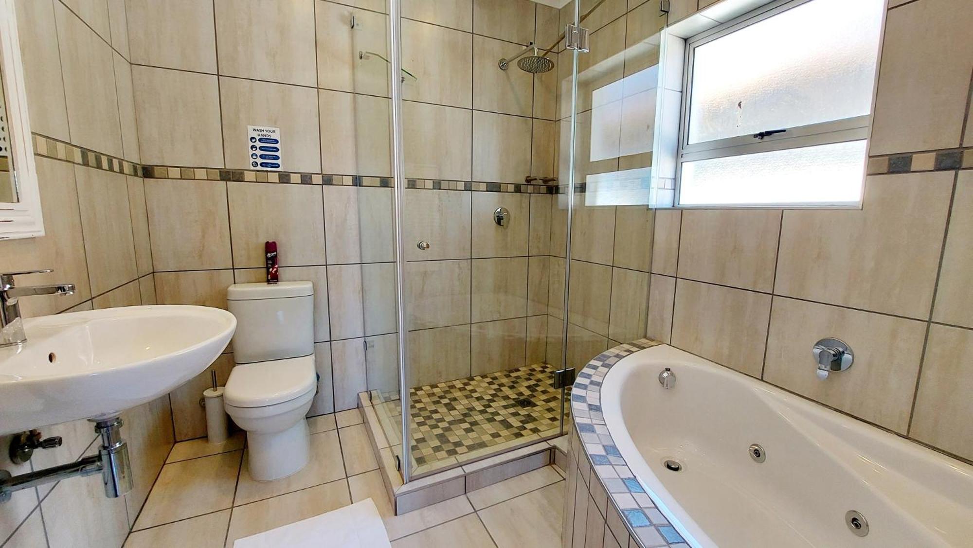 Russells On The Port Hotel Velddrif Ngoại thất bức ảnh